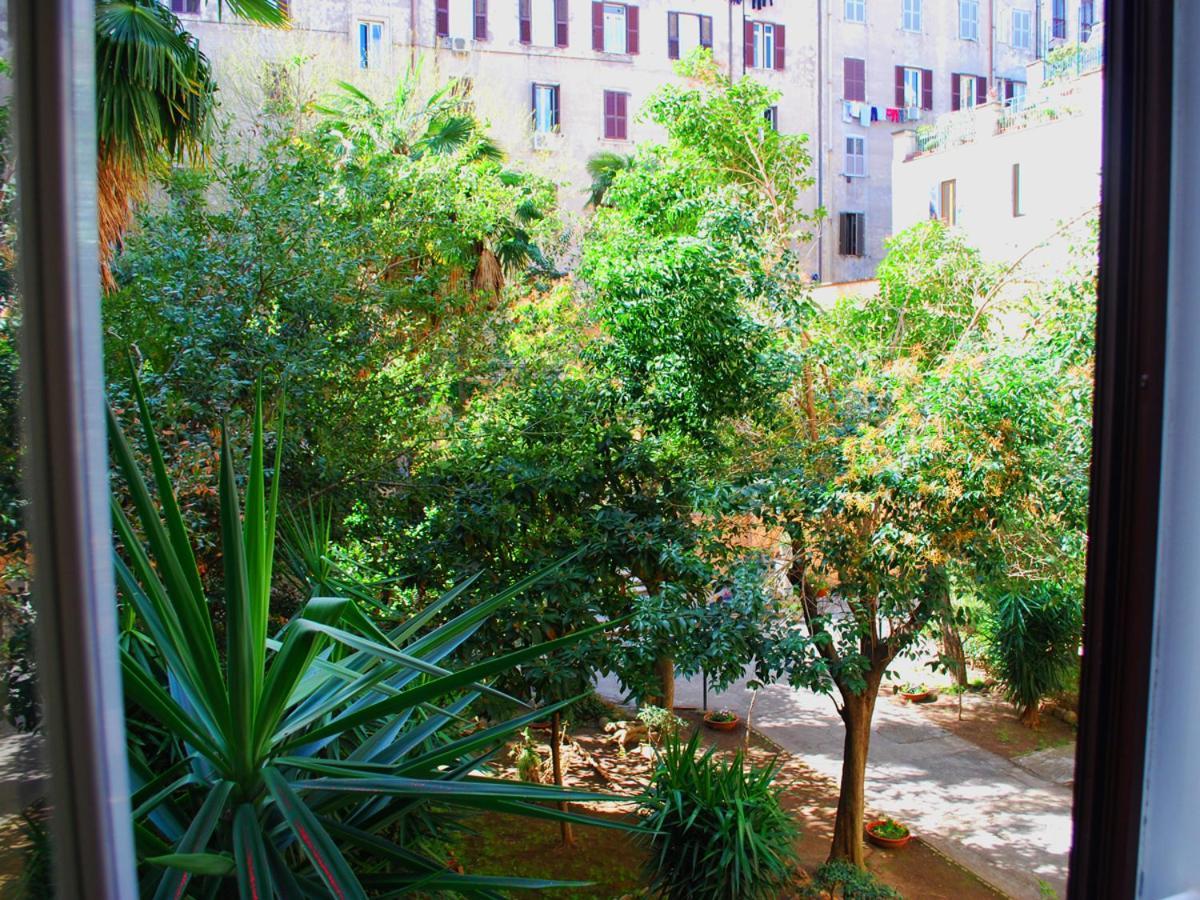 In Roma Vale&Hillary Colosseo B&B Exteriör bild